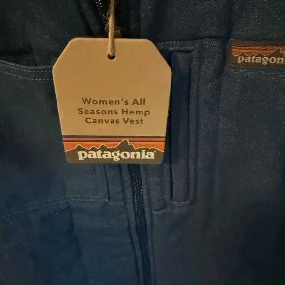 Patagonia Navy Utility Vest - Picture 3 of 6